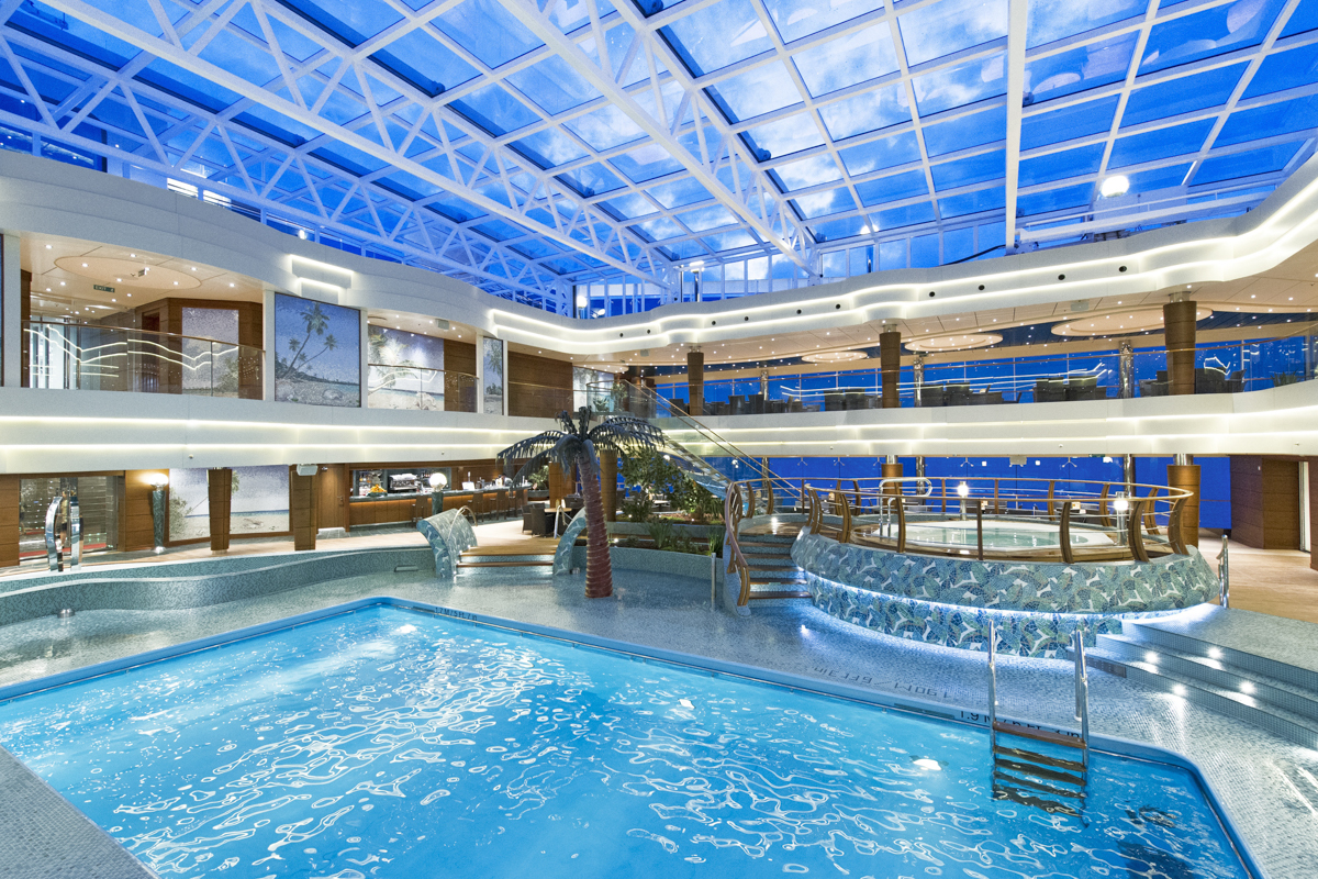 MyCruise MSC Preziosa Offentlige-arealer Pool-spa3